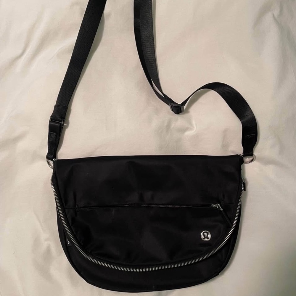 Lululemon All Night Festival Crossbody Bag